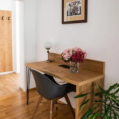 בית הארחה Marketa